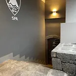 Nocleg ze śniadaniem Vulcano Sudest 3*